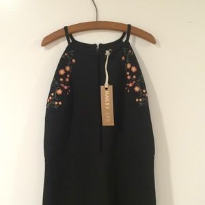 BNWT Hailey Lyn Black dress